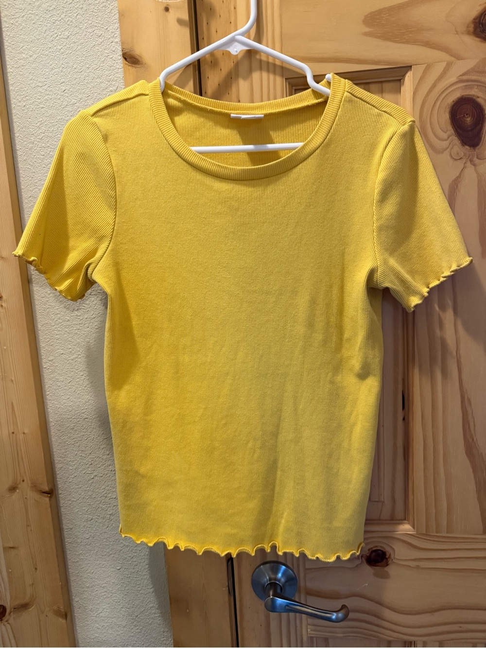 LuLaRoe Sunny Yellow Ribbed Short Sleeve Tee